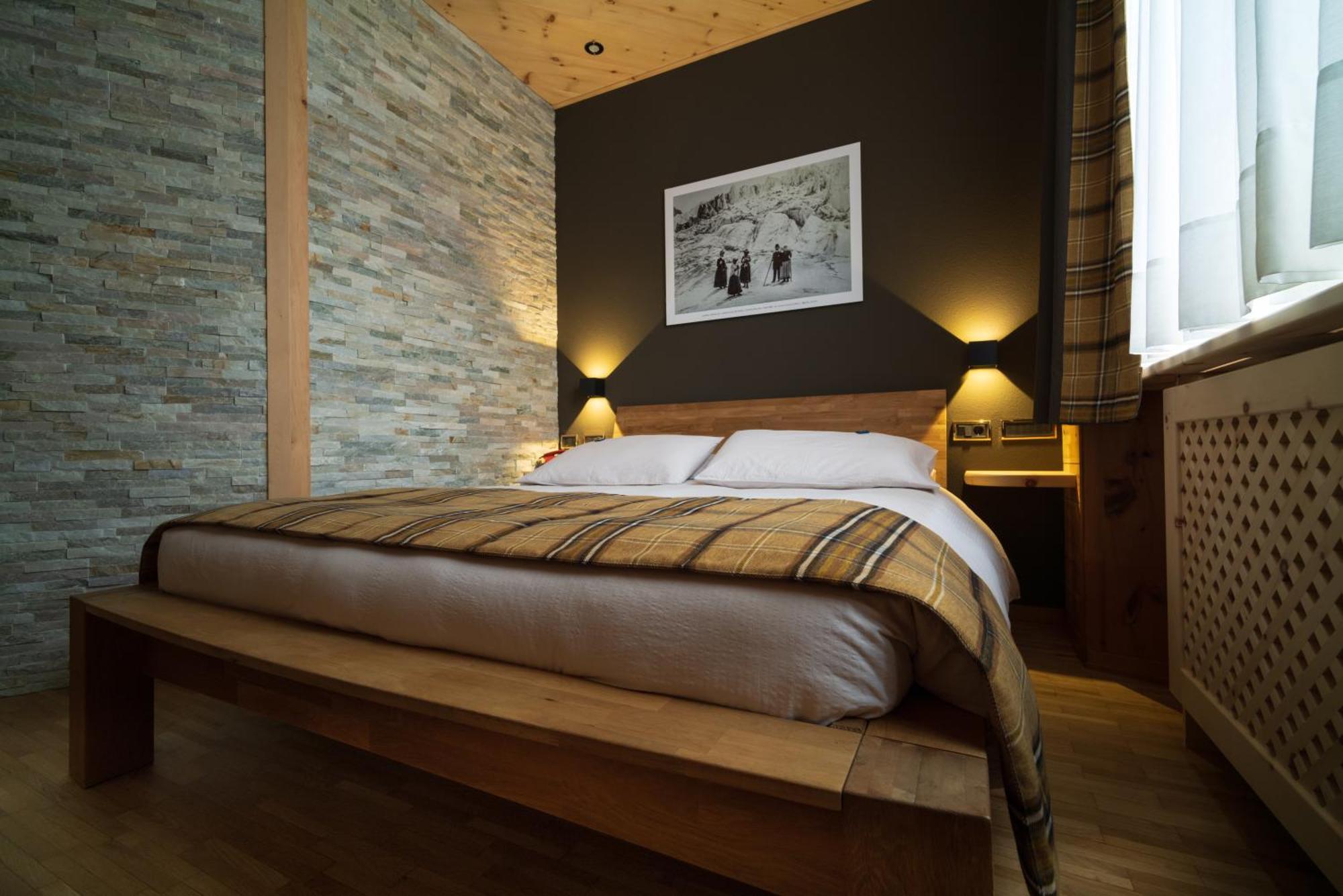 Meuble Garni Della Contea Hotell Bormio Eksteriør bilde